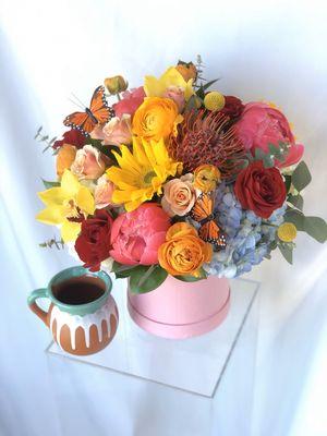 "Fiesta" mixed flower box