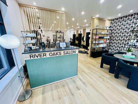 River Oaks Salon reception desk and lobby.