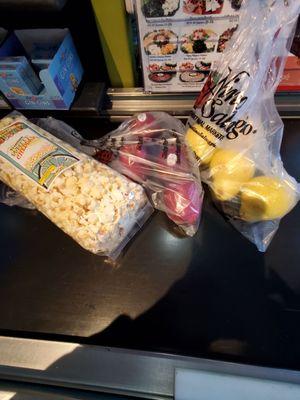 My G & G Purchases:  White Cheddar Cheese Popcorn, Red Delicious Apples and Bartlett Pears.  5/17/2023