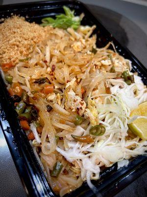 Chicken Pad Thai (extra spicy level 5)