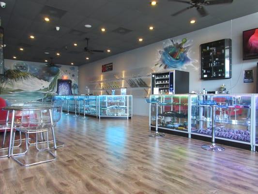 Entering into Crystal Vapor Shop and Lounge