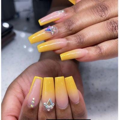 Ombré new set with yellow color