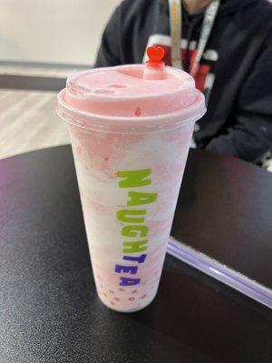 Strawberry cheese cream with strawberry popping boba