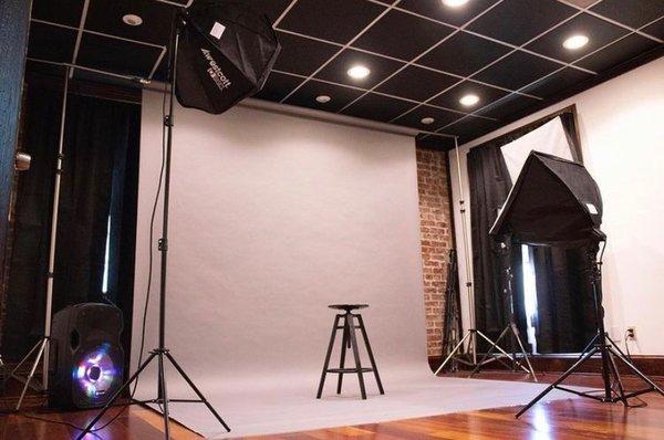 Photography room with backdrop is perfect for photo shoots