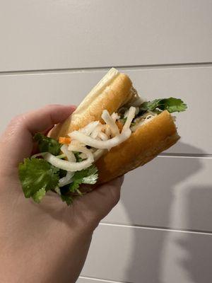 Half bạnh mì gà - chicken