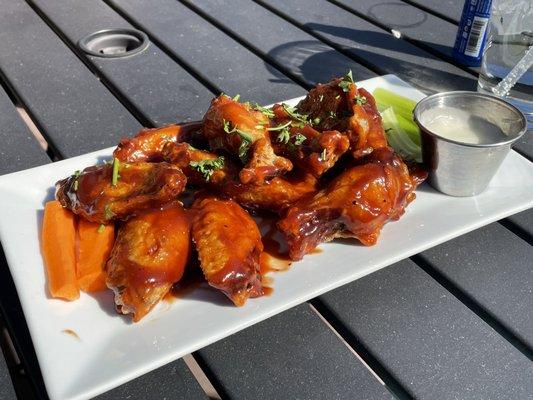 BBQ WINGS