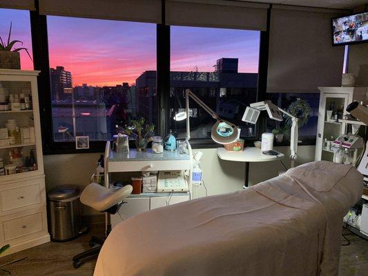 Viewing a Beautiful sunset on a heated bed= a fabulous treatment!