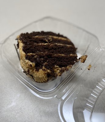 Reese's chocolate Pb cake slice $1