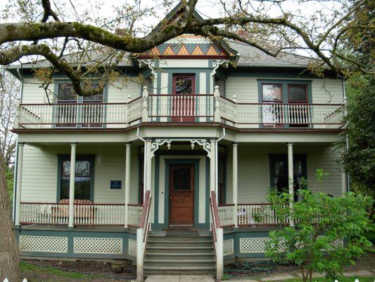 Hjertoos House, new home of Tolt Historical Society!