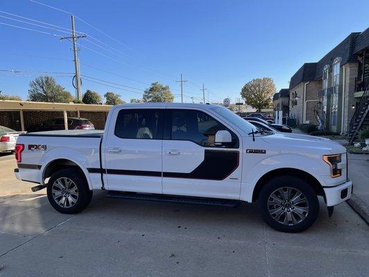 2017 Ford F-150 Lariat Sport