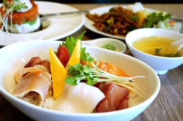 Chirashi Zushi: Japanese-style assorted sashimi over sushi rice. Served with miso soup ($18 for lunch).