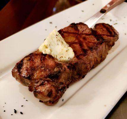 12oz NY Strip@ Flatiron Restaurant!