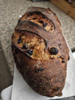 Raisin loaf