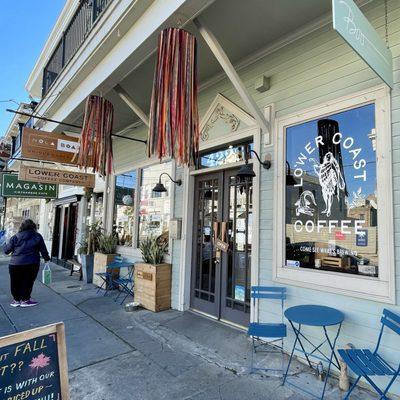 Lower Coast Coffee (inside Nola Boards), Magazine Street (East Riverside area).