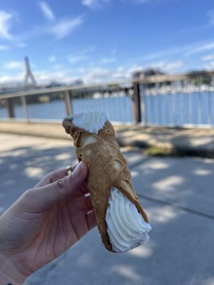 Cannoli