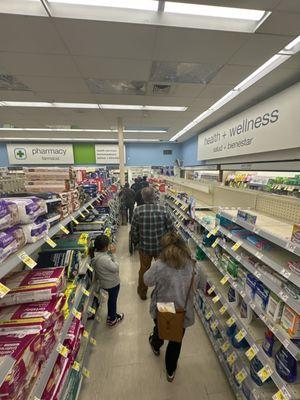 Long line for pharmacy at all hours