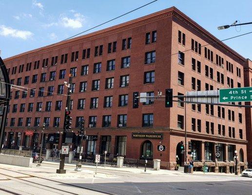 Northern Pacific Railway Warehouse (1907 - 08) in Downtown St. Paul