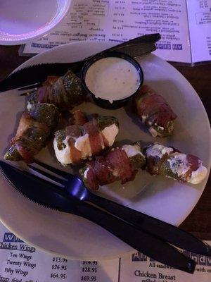 Jalapeño Cheese Poppers