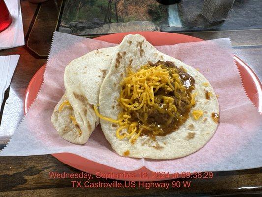 Carne guisada tacos