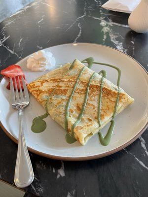 Pistachio cream & strawberries crêpe. July 2023