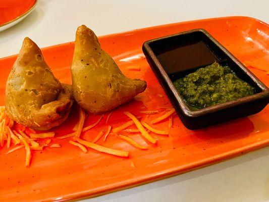 A1. Vegetable Samosa