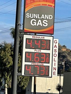 Fair gas prices for the area and one of the last options prior to jumping on the freeway