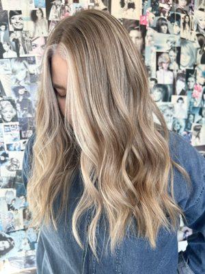 Balayage with bold money piece