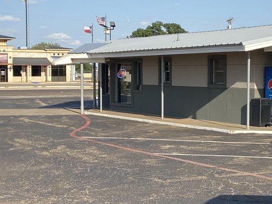 Office for Crescent Park Motel & Suites