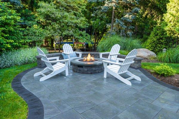 Outdoor Fire Pit - Outdoor living space