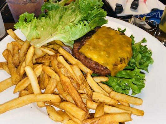 Impossible burger in lettuce