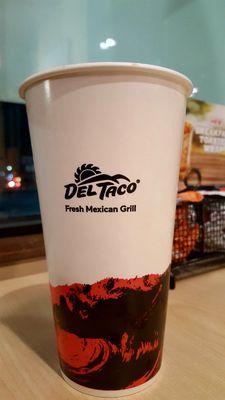 Medium drink at Del Taco