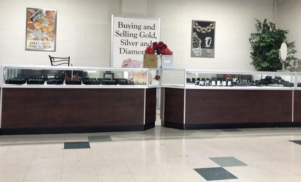 Inside Dallas Gold & Silver Exchange Grapevine