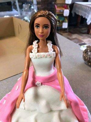 Custom doll cake!