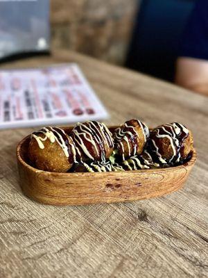 Takoyaki (4 pcs) $6.95