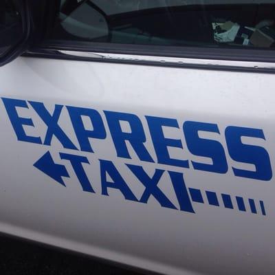 Express yellow cab is  fast and reliable taxi service.