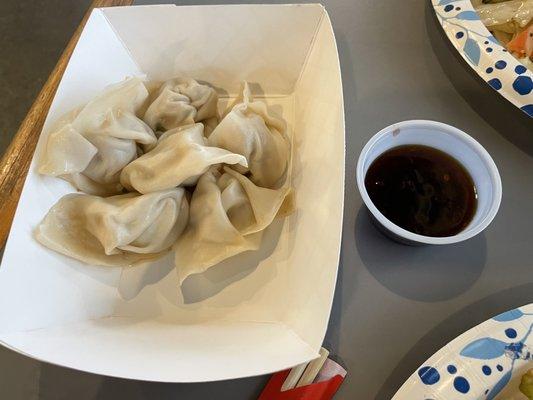 Steamed wonton