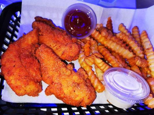 You know I had to get the tenders again. They also had a skrimp basket today