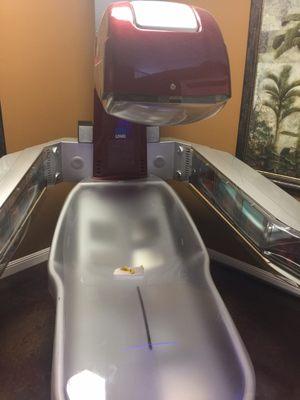 Must try this bed! Like heaven on earth tanning experience!