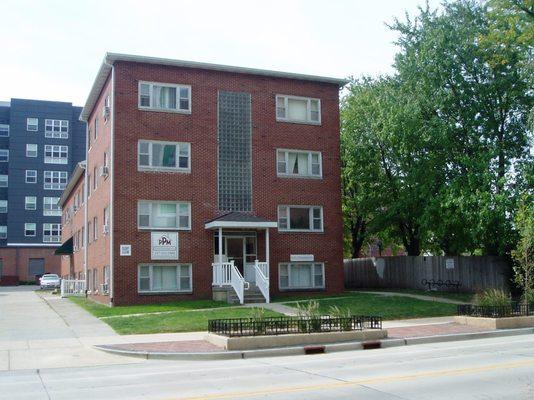 205 E Green Street, C Huge 1 bedroom apartments right on Green Street in Champaign.