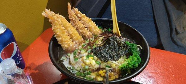 Shrimp tempura ramen