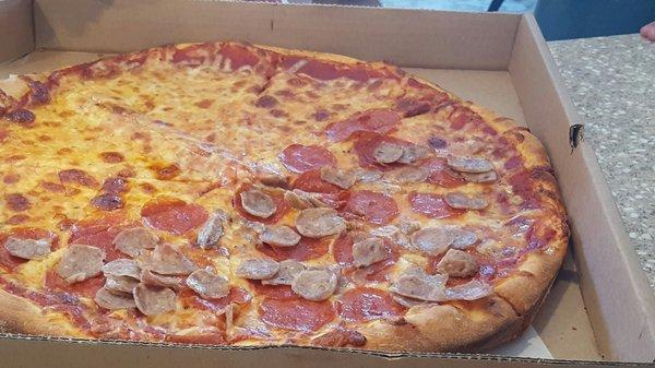 Pepperoni and good sausage