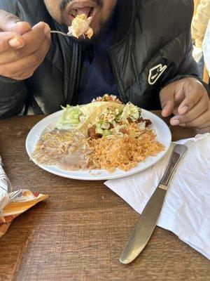 Fish tacos with rice and beans