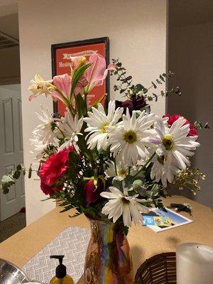 My husband bought these flowers for me for Valentine's Day. They are so beautiful, and smell absolutely amazing.