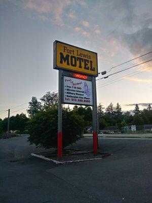 Fort Lewis Motel