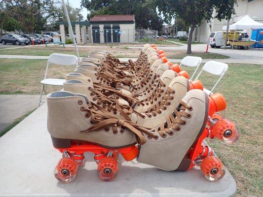 Roll in style along the beach path in a pair of rented roller skates!