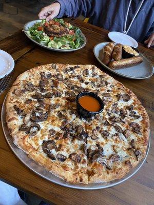 Mushroom pizza, crabcake over BLT salad, not recommended, pretzels dicks, very good