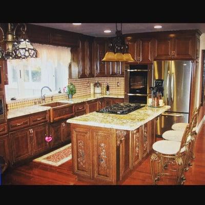 G R Custom Cabinets