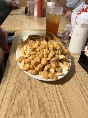 Catfish and popcorn shrimp