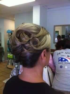 modern French Twist up-do by Jonathan