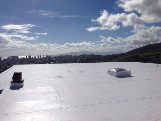 Single Ply Reflective Roofing Installation